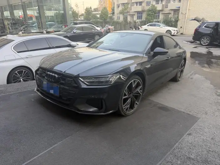 Audi A7 L 2024 Model 45 TFSI quattro Black Samurai Edition