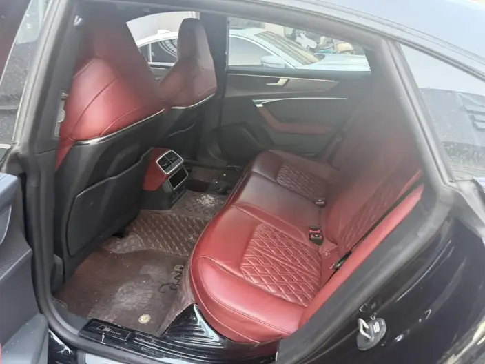 Audi A7 L 2024 Model 45 TFSI quattro Black Samurai Edition – фото 9