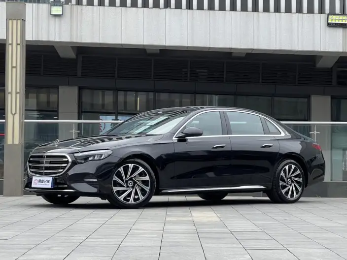 Mercedes-Benz E-Class 2025 Model E 300 L Luxury Model sedan – фото 1