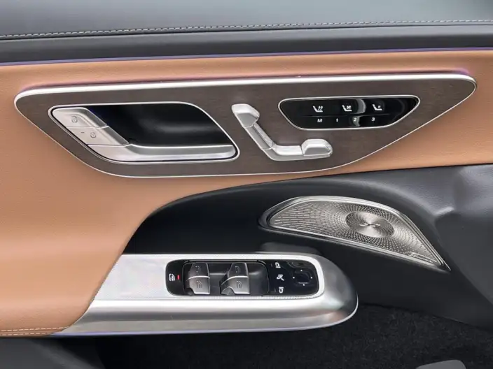 Mercedes-Benz E-Class 2025 Model E 300 L Luxury Model sedan – фото 7