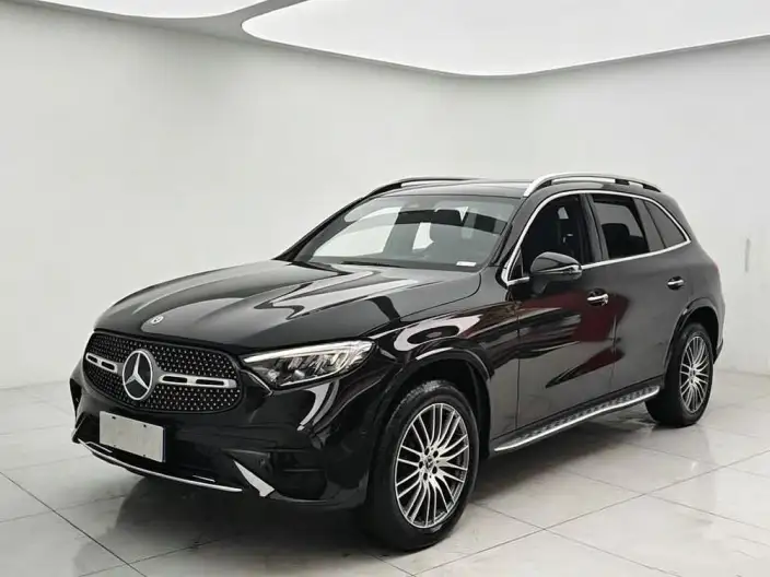 Mercedes-Benz GLC 2024 Model GLC 300 L 4MATIC Dynamic Model 5 seat – фото 1
