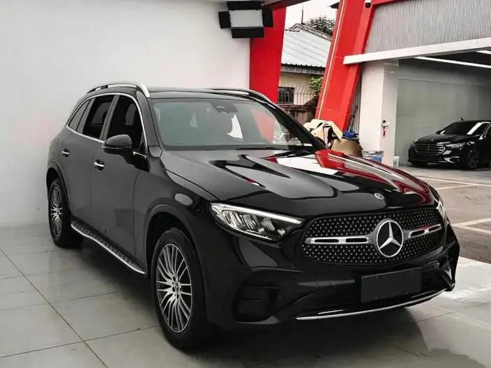 Mercedes-Benz GLC 2024 Model GLC 300 L 4MATIC Dynamic Model 5 seat – фото 3