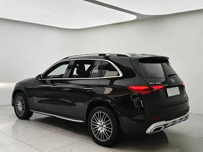 Mercedes-Benz GLC 2024 Model GLC 300 L 4MATIC Dynamic Model 5 seat – фото 4