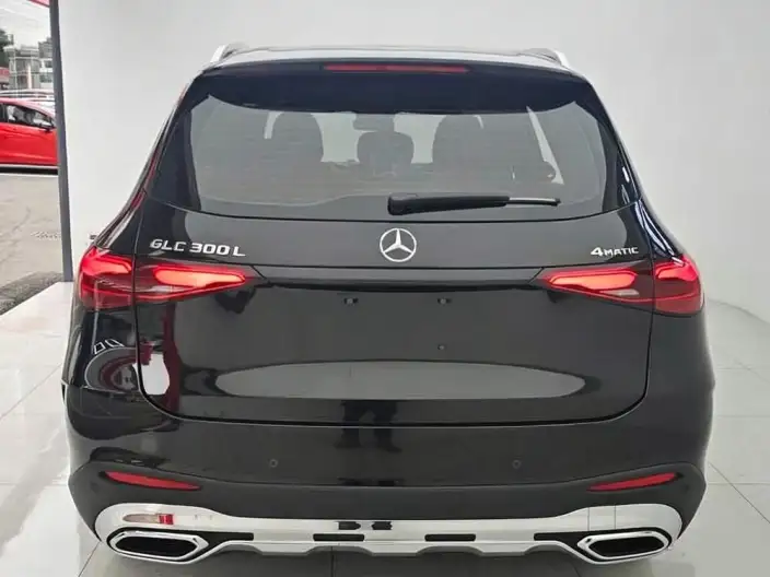 Mercedes-Benz GLC 2024 Model GLC 300 L 4MATIC Dynamic Model 5 seat – фото 5