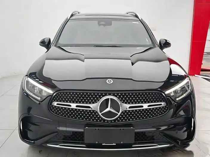 Mercedes-Benz GLC 2025 Model Facelift GLC 300 L 4MATIC Dynamic Model 5 seat – фото 2
