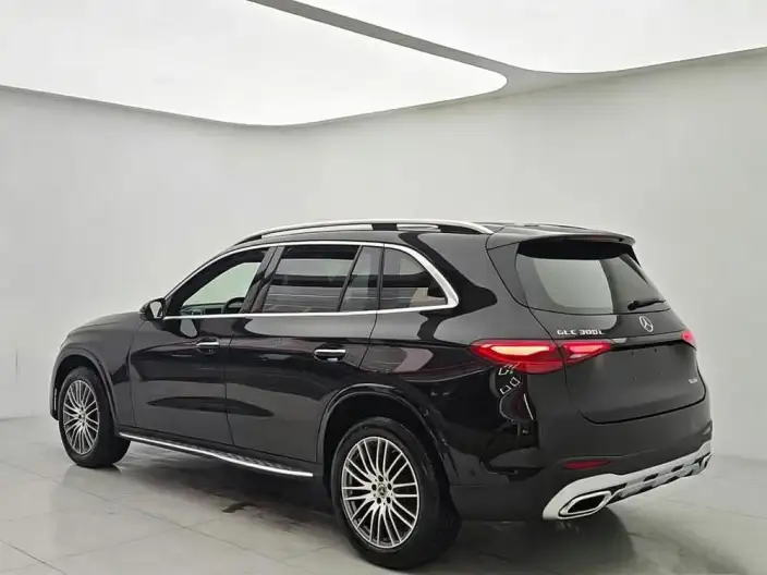 Mercedes-Benz GLC 2025 Model Facelift GLC 300 L 4MATIC Dynamic Model 5 seat – фото 4