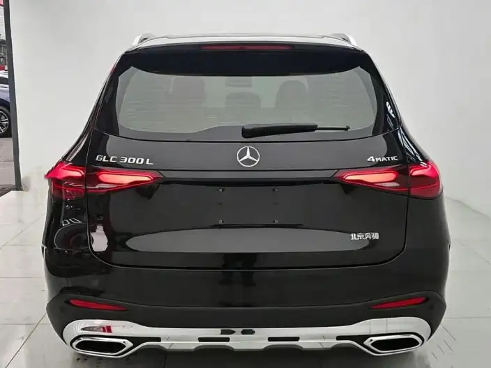 Mercedes-Benz GLC 2025 Model Facelift GLC 300 L 4MATIC Dynamic Model 5 seat – фото 5