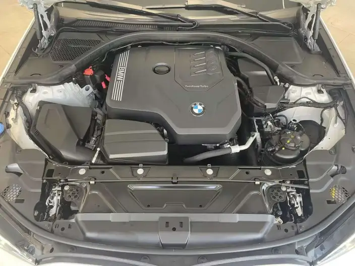 BMW 3 Series 2023 Model 325Li M Sports Set – фото 6