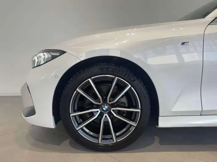 BMW 3 Series 2023 Model 325Li M Sports Set – фото 10