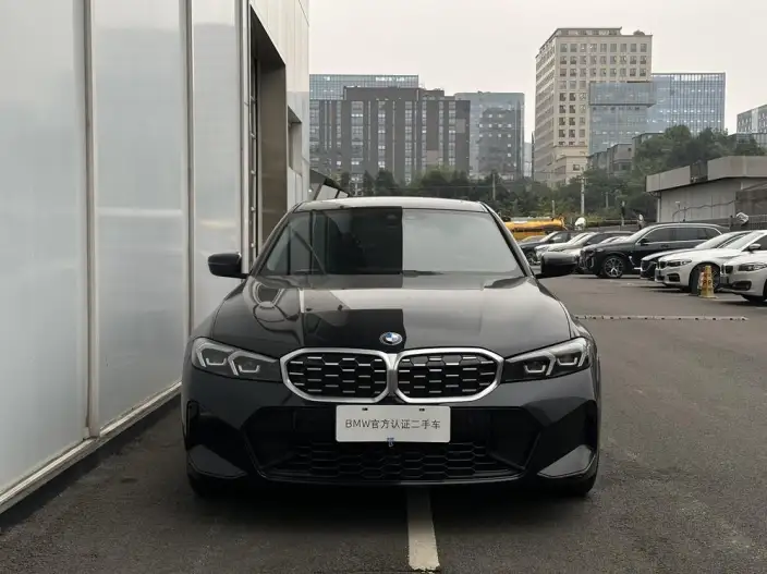 BMW 3 Series 2023 Model 325Li M Sports Set – фото 2