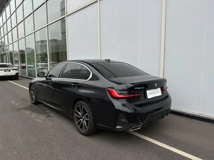 BMW 3 Series 2023 Model 325Li M Sports Set – фото 4