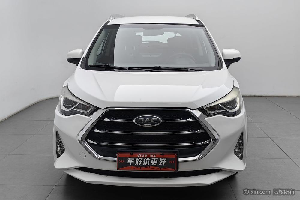 Ruifeng S3 2017 модификация 1.6L CVT Luxury