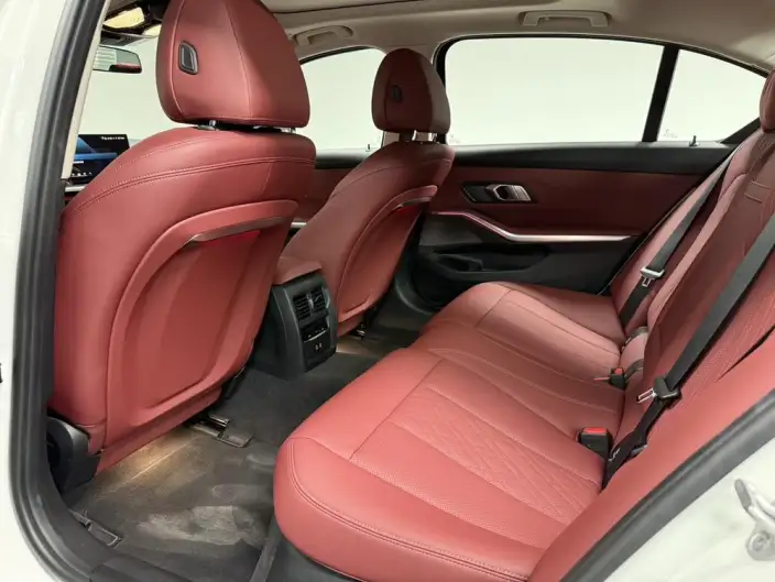 BMW i3 2026 Model eDrive40L Night Set – фото 9