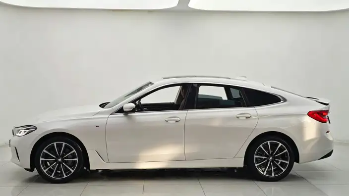 BMW 6 Series GT 2021 Model Facelift 630i Luxury Design Set – фото 4