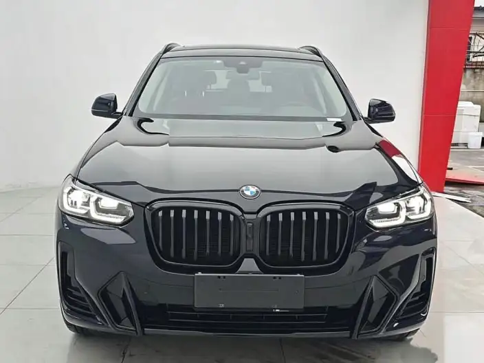 BMW X3 2023 Model xDrive30i Leading Model M Night Set – фото 2
