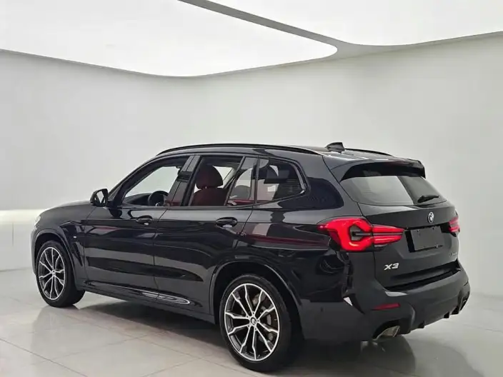 BMW X3 2023 Model xDrive30i Leading Model M Night Set – фото 4