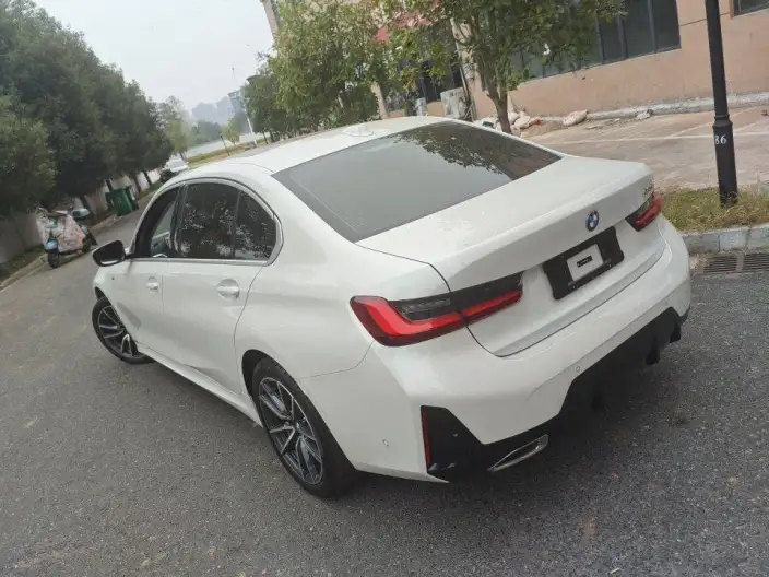 BMW 3 Series 2025 Model 325Li M Sports Set – фото 3
