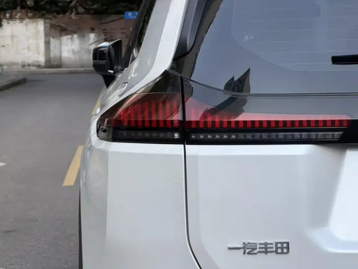 Toyota RAV4 2026 Model 2.0L 2WD Deluxe Edition – фото 10