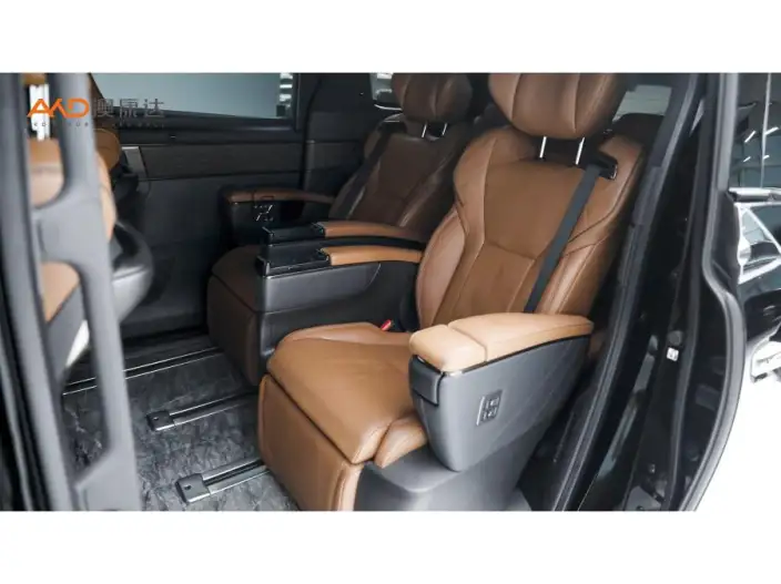 Elfa 2023 Model 2.5L Intelligent Hybrid 4WD Premium Edition – фото 8