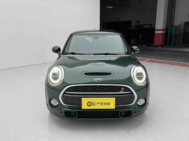 MINI Модель 2019 года 2.0T COOPER S Classic Edition – фото 2