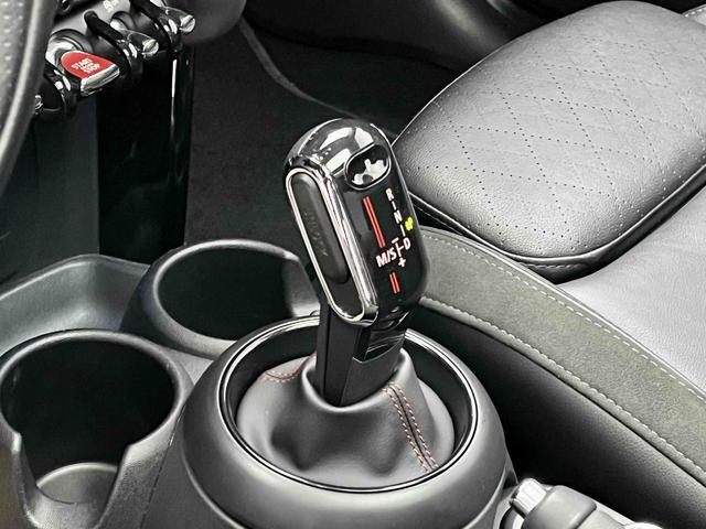 MINI Модель 2019 года 2.0T COOPER S Classic Edition – фото 21