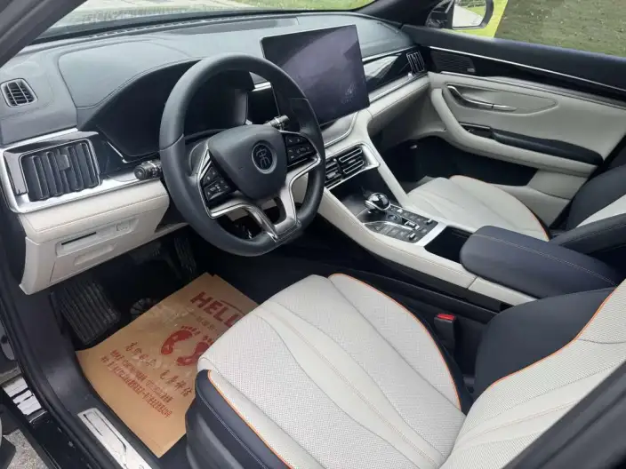BYD Song PLUS DM 2021 Model DM-i 110KM 2WD Flagship PLUS 5G Edition – фото 8