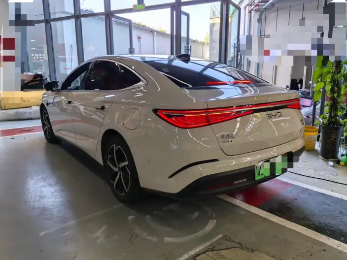 BYD Seal 07DM 2026 Model DM-i 230KM Flagship Model – фото 3