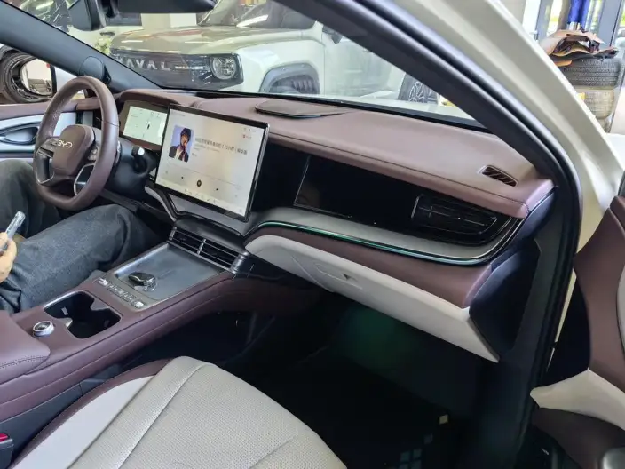 BYD Seal 07DM 2026 Model DM-i 230KM Flagship Model – фото 10
