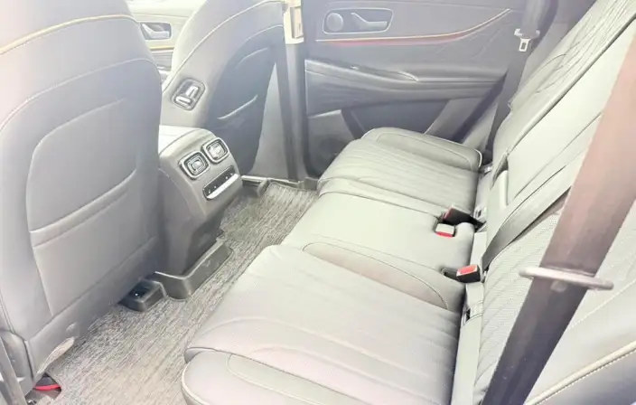 Chery Tiggo 9 2023 Model 2.0T DCT 2WD Deluxe Edition 7 seat – фото 9