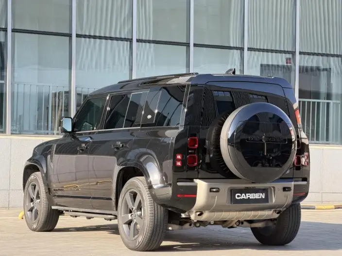 Land Rover Defender 2024 Model 110 3.0T P400 X-Dynamic HSE