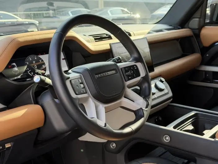 Land Rover Defender 2024 Model 110 3.0T P400 X-Dynamic HSE – фото 8