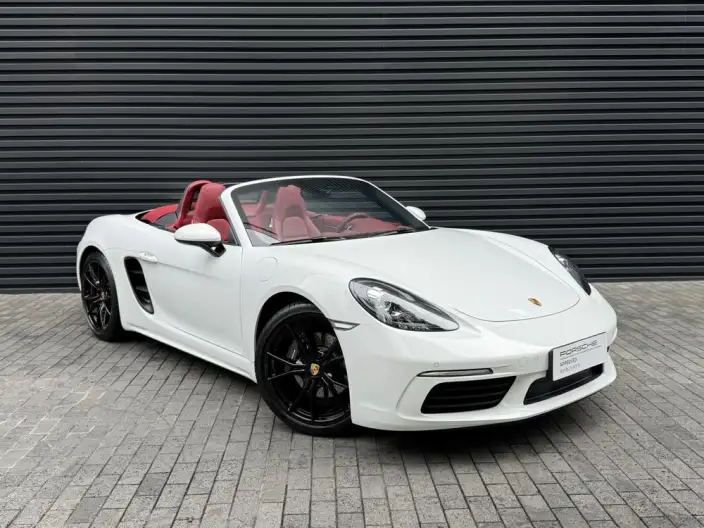Porsche 718 2023 Model Boxster 2.0T – фото 2