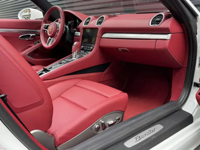 Porsche 718 2023 Model Boxster 2.0T – фото 4