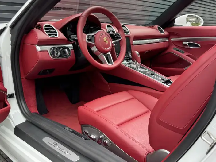 Porsche 718 2023 Model Boxster 2.0T – фото 8
