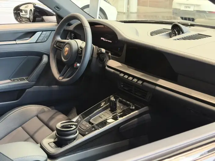 PORSCHE 911 2026 Model Carrera 3.0T – фото 9