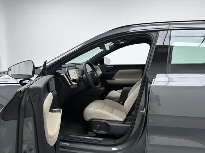 Volvo XC70 2026 Model 4WD Ultra-long Endurance Core – фото 9