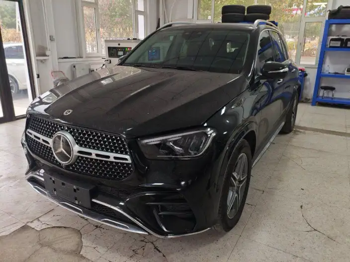 Mercedes-Benz GLE Imported 2024 Model GLE 450 4MATIC Fashion Model – фото 1