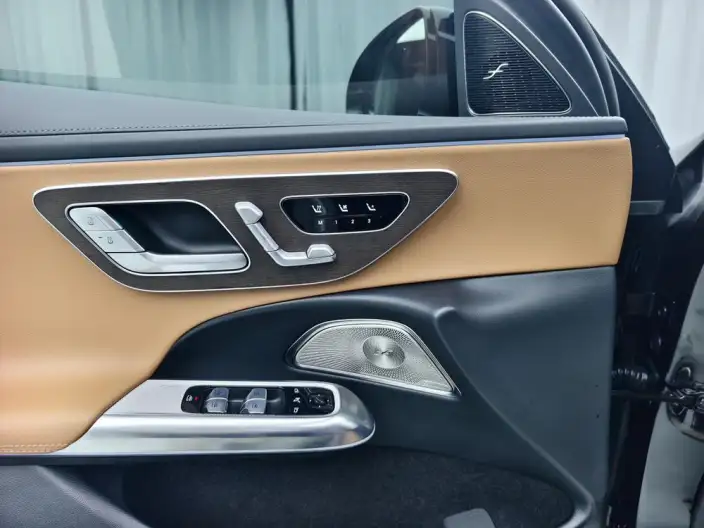 Mercedes-Benz E-Class 2024 Model Facelift E 300 L Luxury Model sedan – фото 6