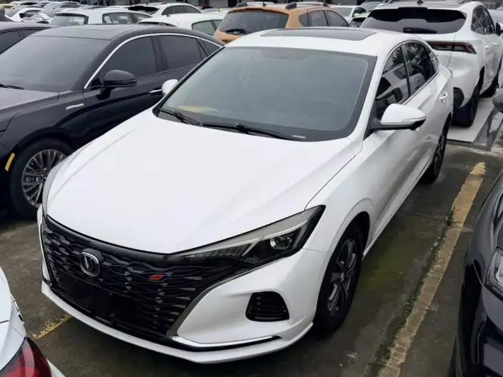 Changan Eado 2021 Model PLUS Blue whale NE 1.4T GDI DCT Flagship Model