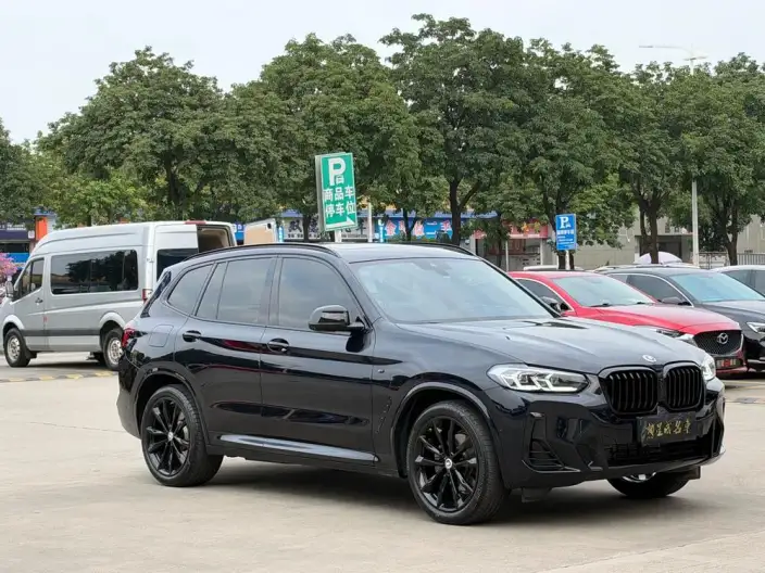 BMW X3 2023 Model xDrive30i Leading Model M Night Set – фото 3