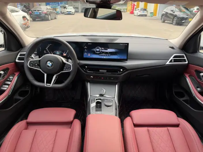 BMW 3 Series 2025 Model 325Li M Sports Set – фото 7