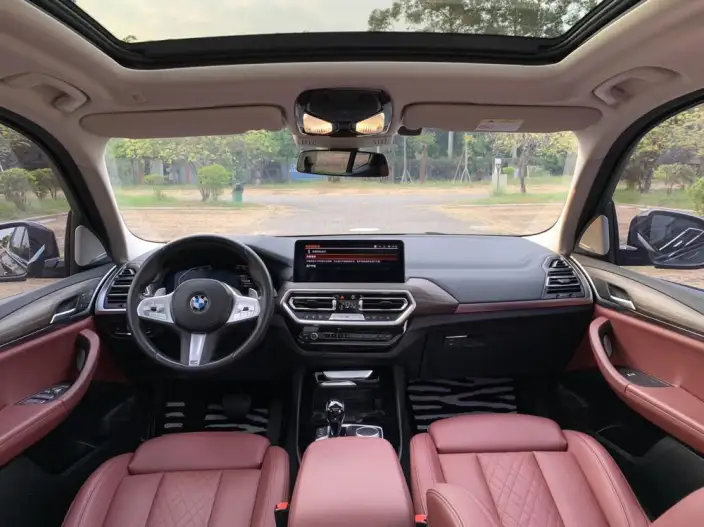 BMW X3 2023 Model xDrive30i Leading Model M Night Set – фото 9