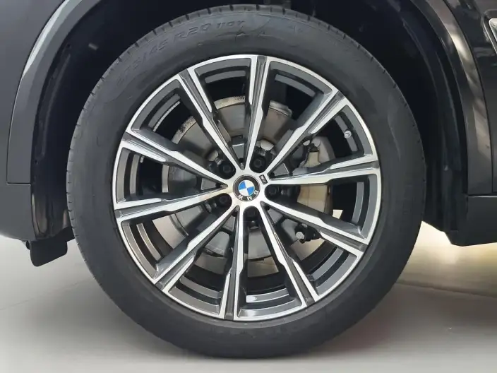 BMW X5 2022 Model xDrive 30Li Exclusive Model M Sports Set – фото 5