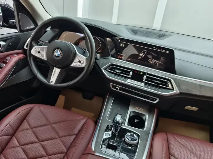 BMW X5 2022 Model xDrive 30Li Exclusive Model M Sports Set – фото 9