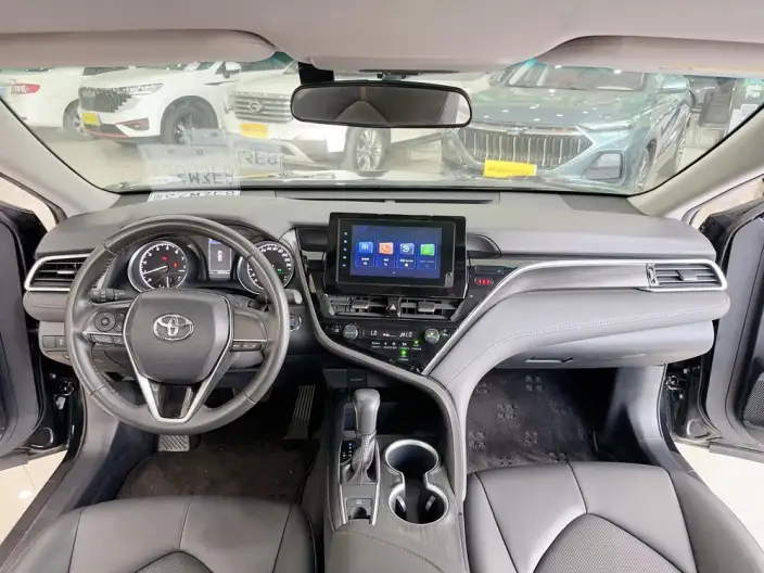 Toyota Camry 2022 Model 2.0GVP Leading version – фото 4