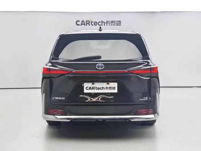 Toyota Sienna 2023 Model Hybrid 2.5L Comfort Edition – фото 4