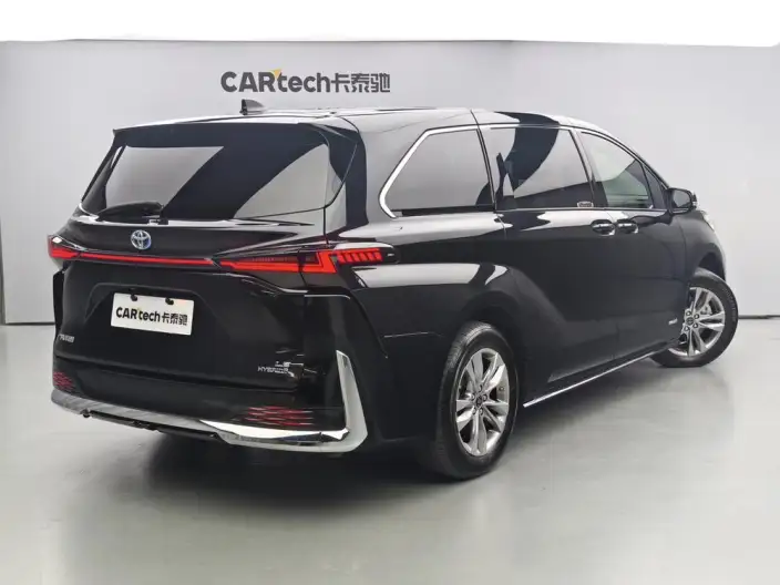 Toyota Sienna 2023 Model Hybrid 2.5L Comfort Edition – фото 5