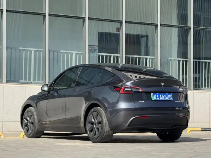 Model Y 2024 Model Rear-wheel drive version – фото 4