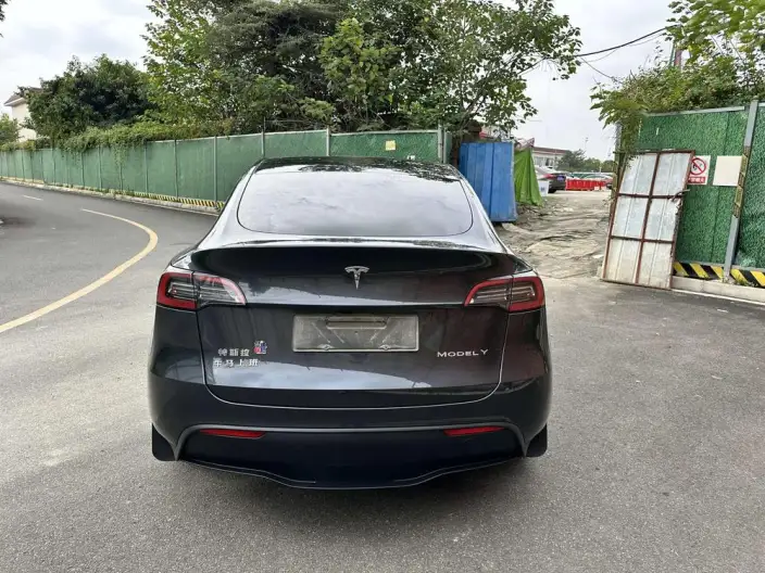 Model Y 2024 Model Rear-wheel drive version – фото 5