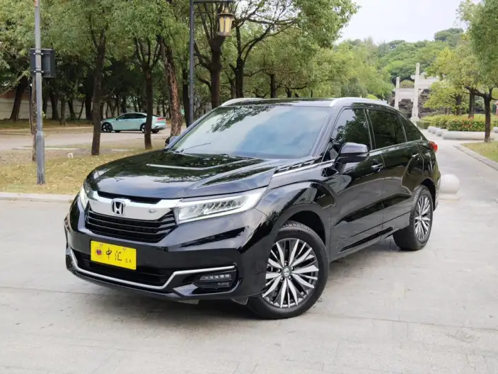 Honda Avancier 2020 Model 370 TURBO 9AT Exclusive Edition AWD